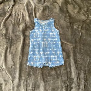 Disney Bodysuit 6/9 months